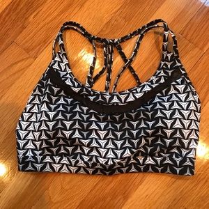 VS sports bra